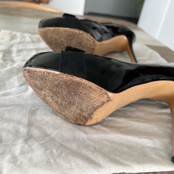 Salvatore Ferragamo Women's Pumps Sz 9 - Picture 5 of 7